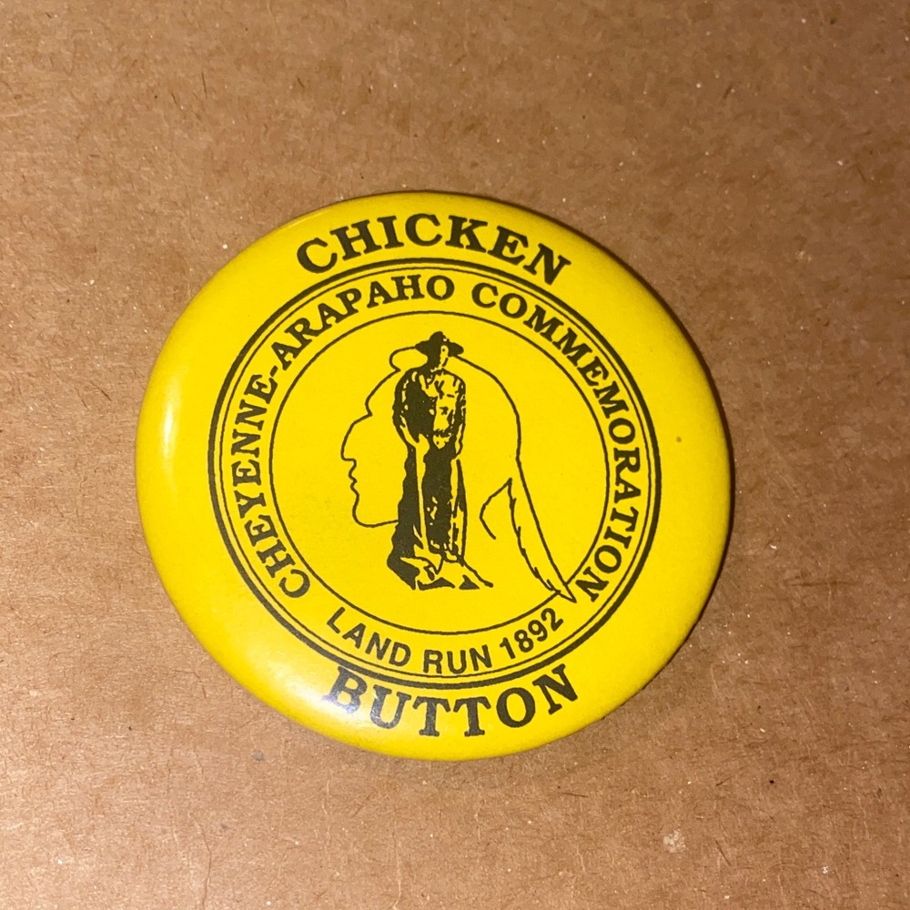 Chicken Button Cheyenne-Arapaho Commemoration Land Run 1892 Button Vintage